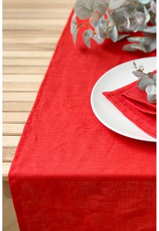 Linen Table Runner in Red 