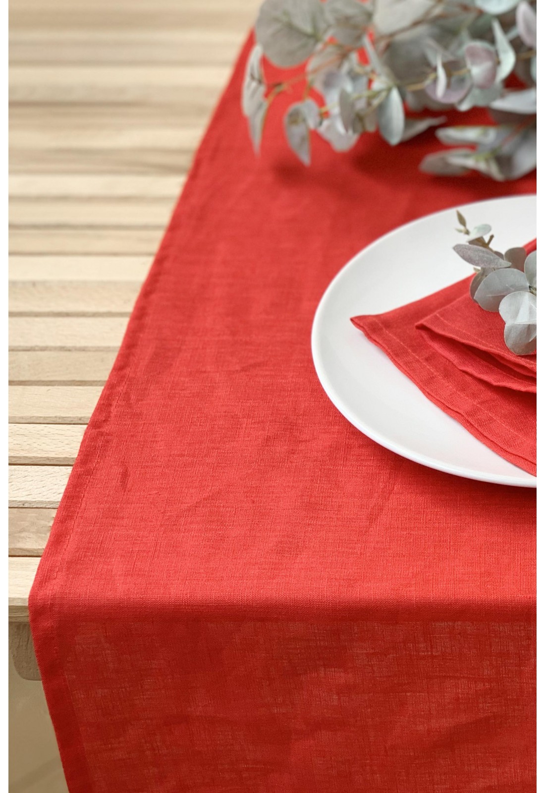 Linen Table Runners in Various Colors and Sizes Shop Now