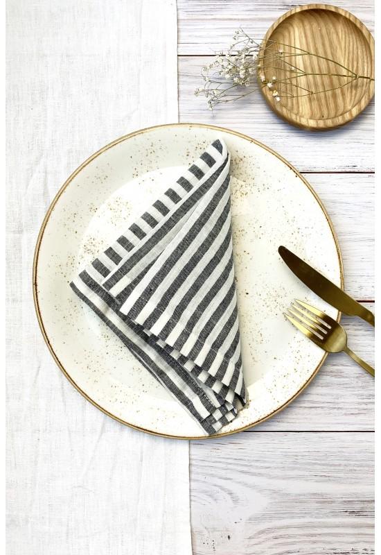 Linen napkins in Black strip
