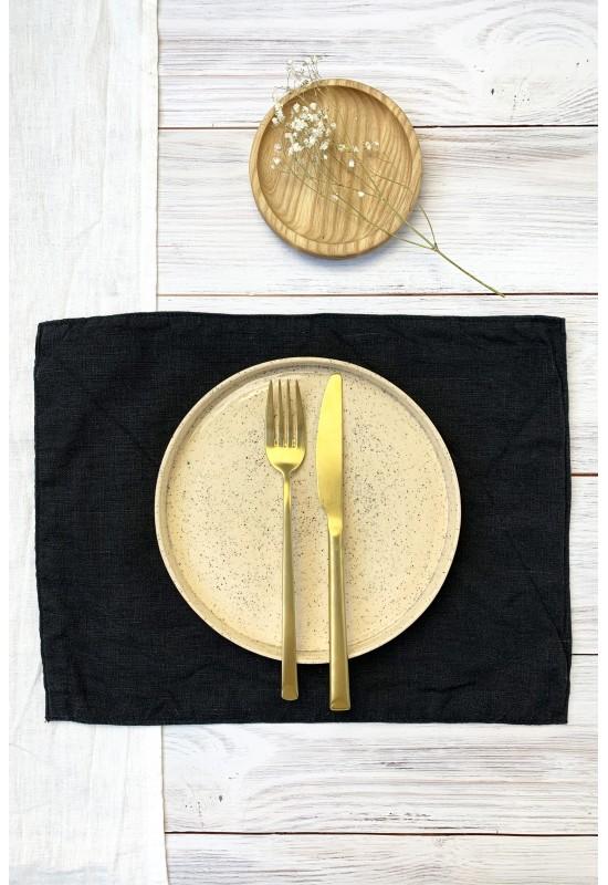 Linen table placemats in Black