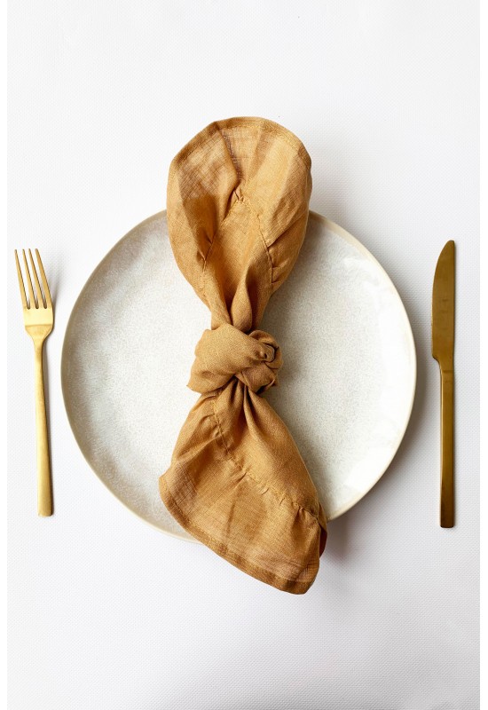 Linen Cloth Napkins with Ruffles