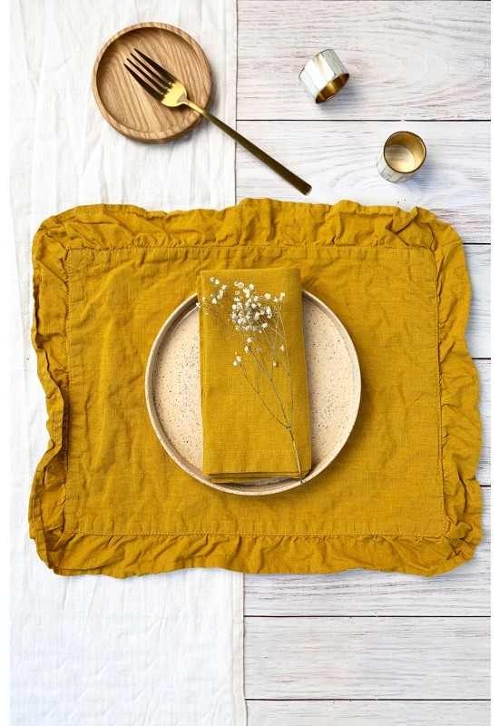 Ruffled Linen Cloth Table Placemats