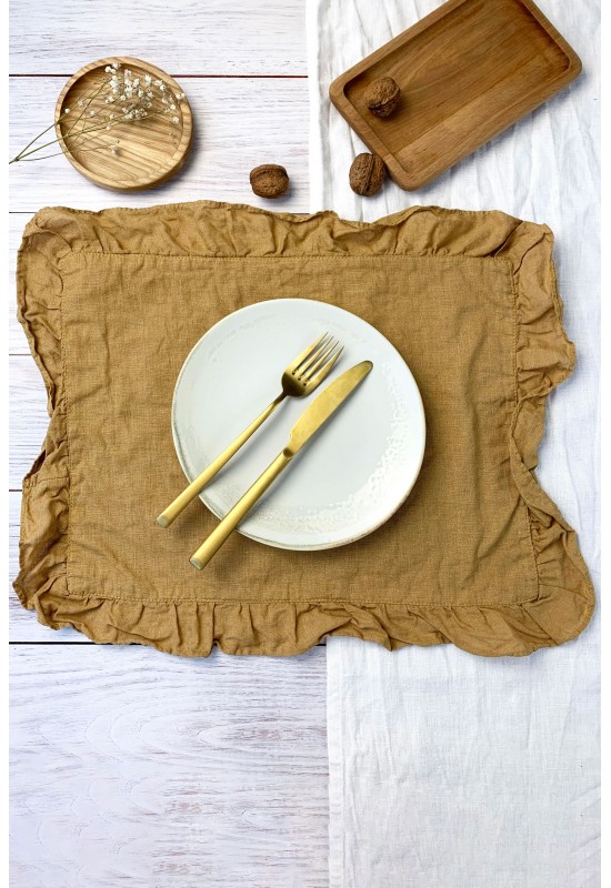 Ruffled Linen Cloth Table Placemats