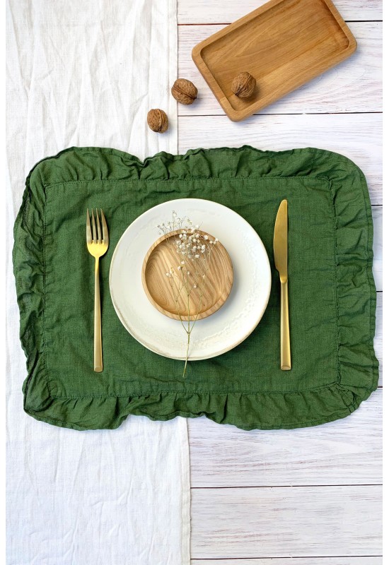 Ruffled linen table placemats 