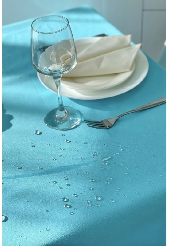 Waterproof Cotton Tablecloth in Turquoise Mint