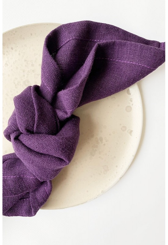 Linen cloth napkins in Violet - Deep purple