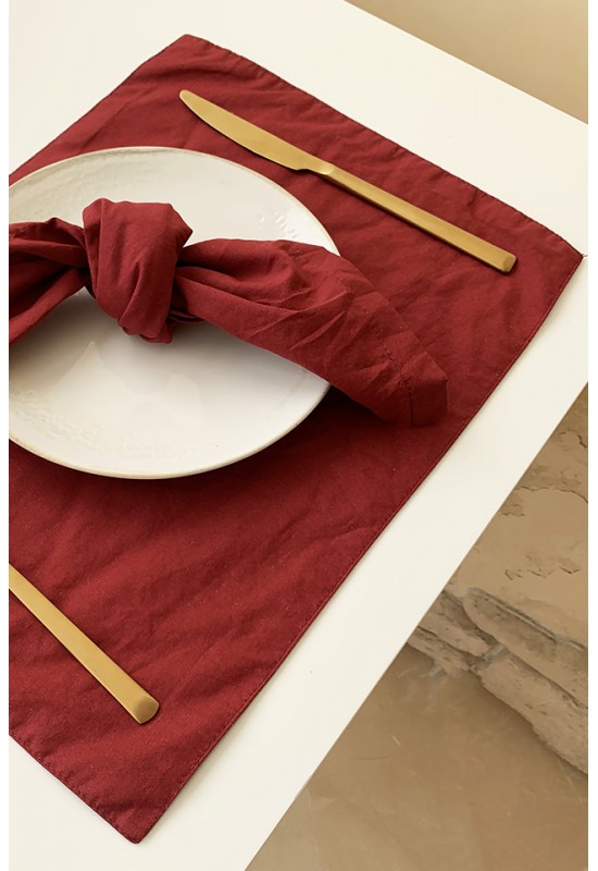 https://www.touchablelinen.com/image/cache/catalog/products/53/Cotton-napkins-Set-of-2-Red-wine-550x800.jpg