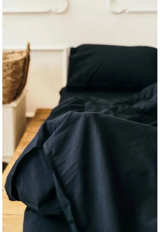 Cotton bedding in Black