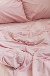 Cotton bedding in Light pink