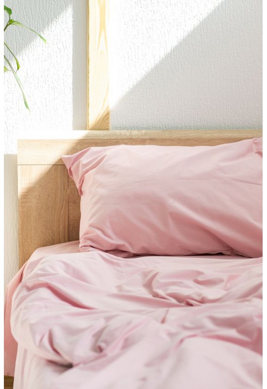 Cotton bedding in Light pink