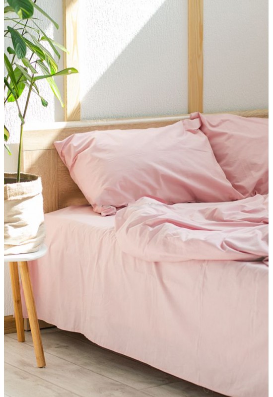 Cotton bedding in Light pink