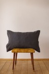 Linen pillowcase with envelope closure 