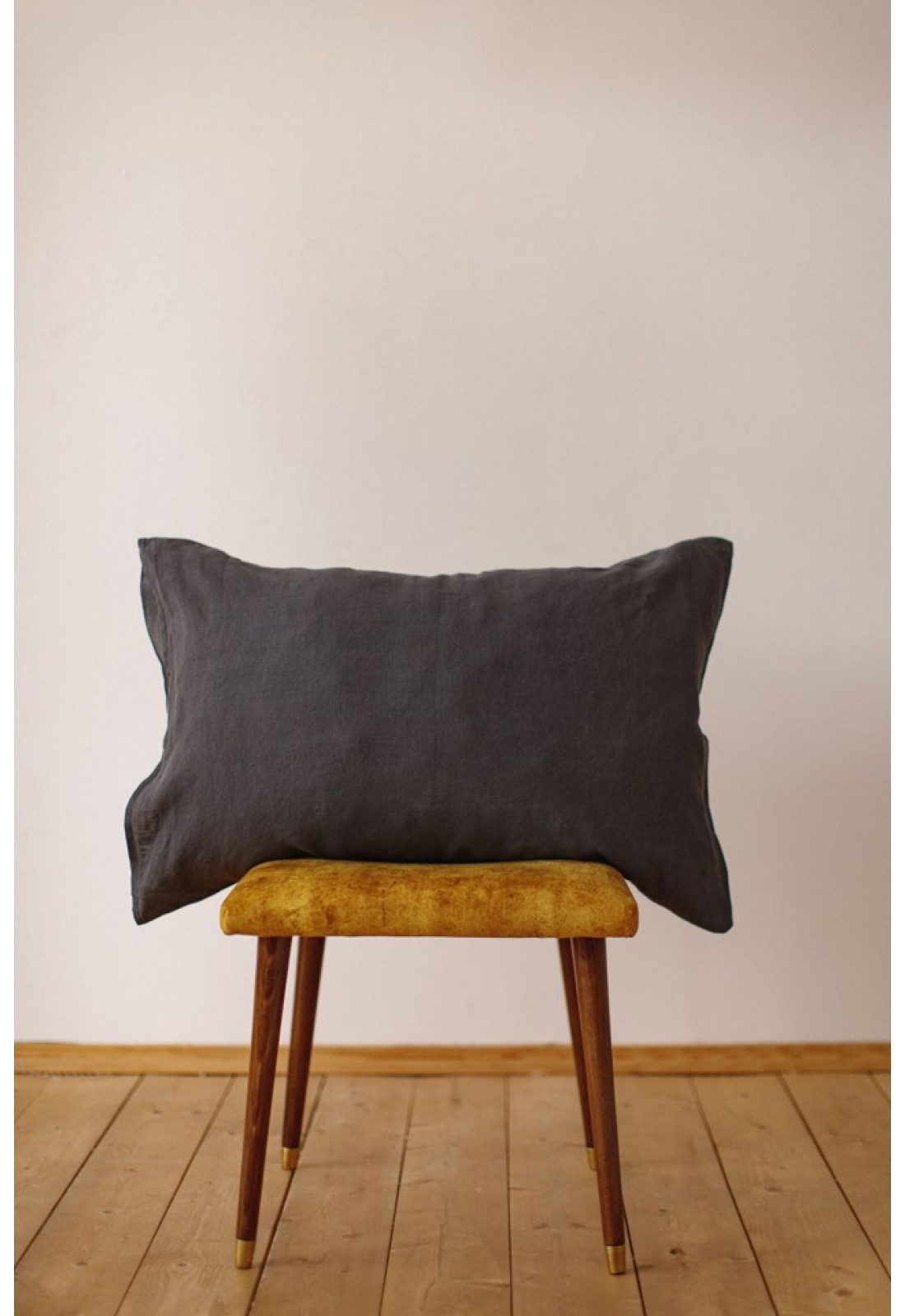 Linen pillowcase Envelope closure Pillow covers Queen Standard