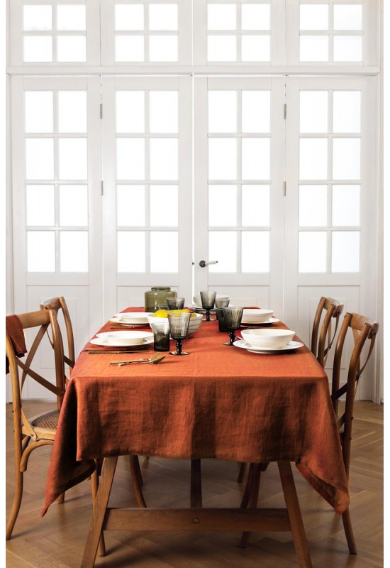 Linen tablecloth in Terracotta 