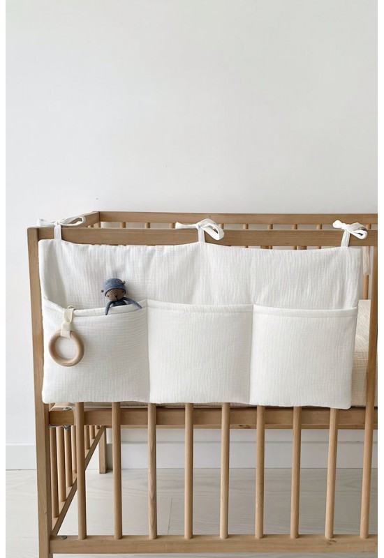 Muslin Organizer with Pockets for Nursery Crib Bed