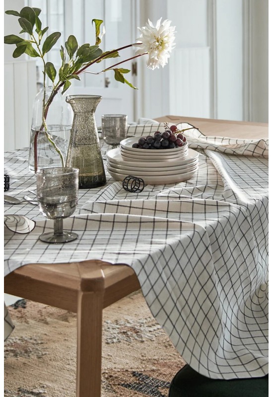 Large Grid Cotton Tablecloth: Window Pane Check 