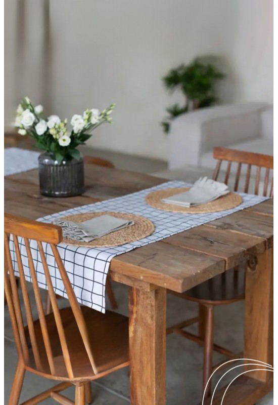 Large Grid Cotton Table Runner - Window Pane