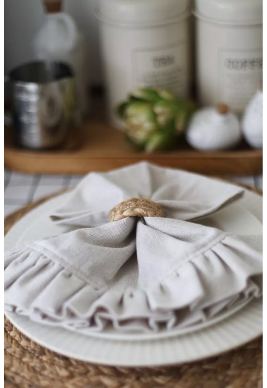 Rectangle Linen Napkins with Ruffles - Elegant Dining Essentials