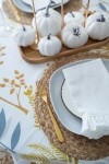 Rectangle Linen Napkins with Ruffles - Elegant Dining Essentials