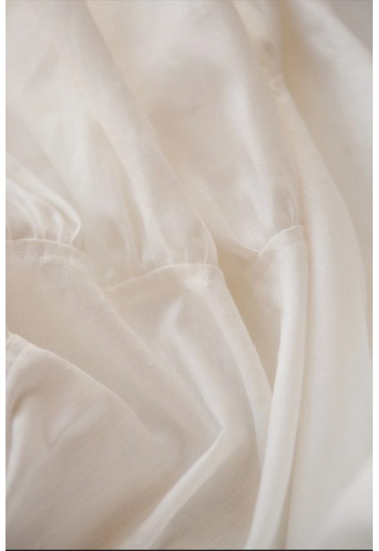 Ruffled Linen Tablecloth for Wedding and Dining